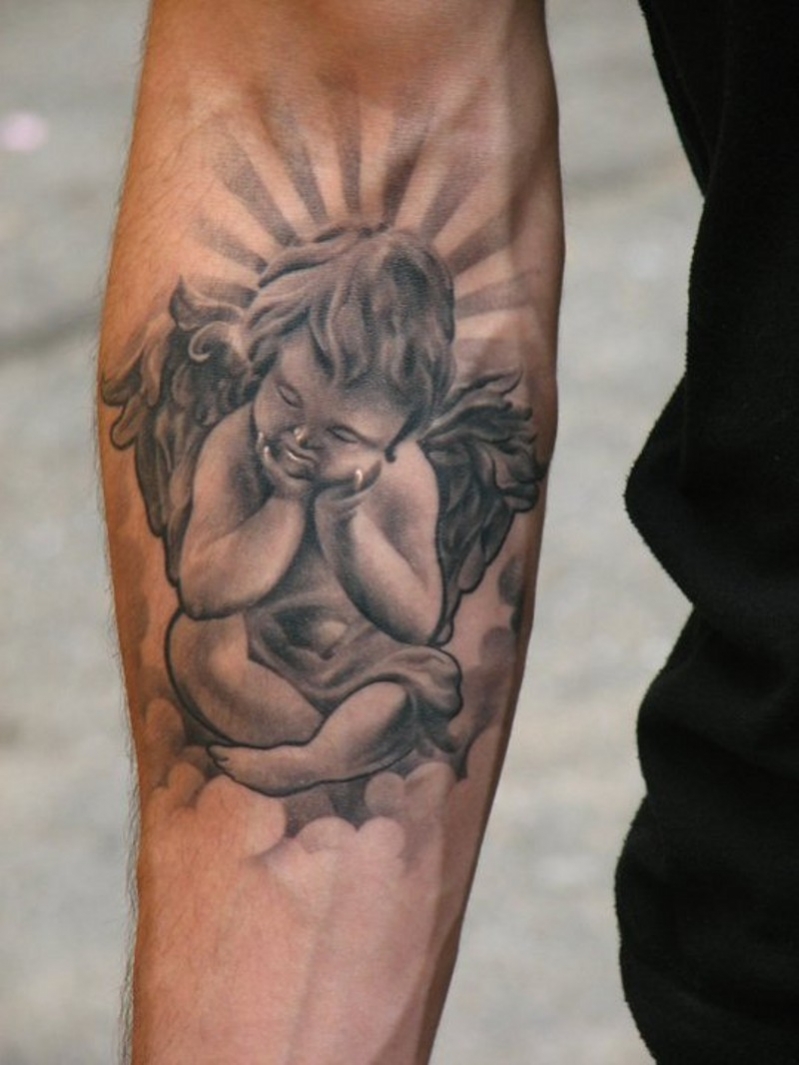 Tatouage ange avec nuage