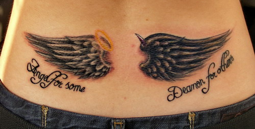 tatouage ange bas du dos femme