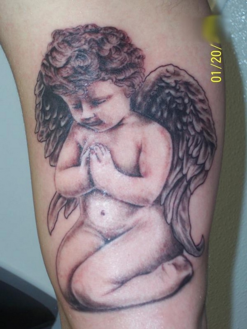 tatouage ange bebe
