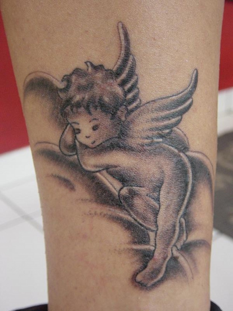 tatouage ange bebe