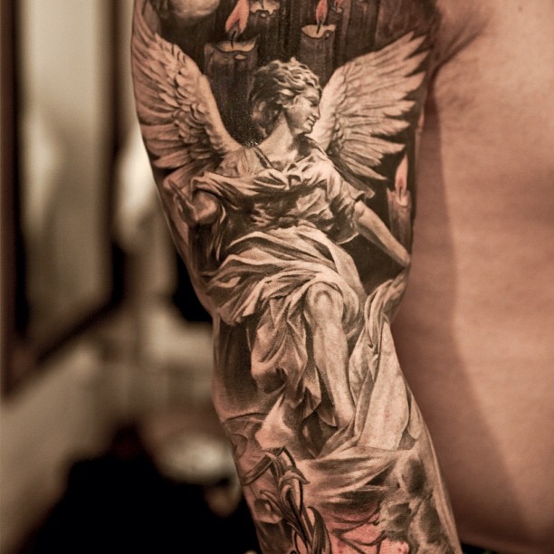 tatouage ange réaliste