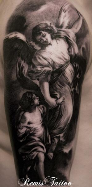 tatouage ange religieux