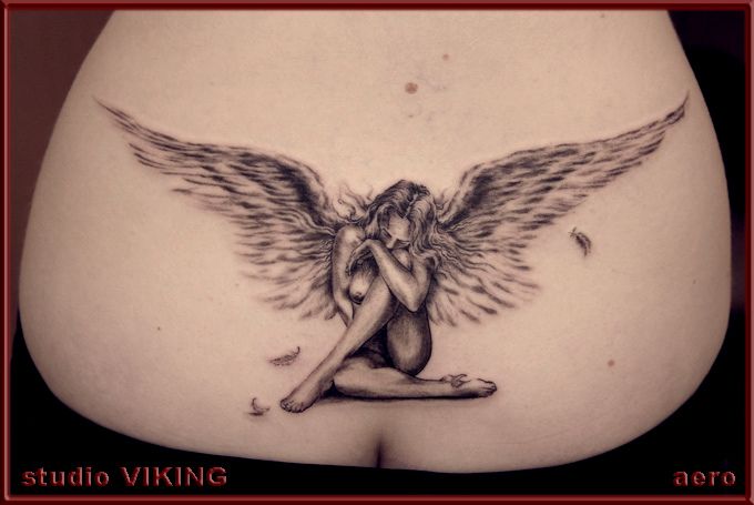 tatouage ange triste