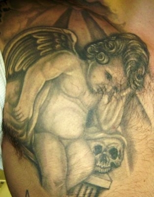 tatouage ange triste