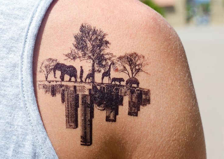 tatouage animaux homme
