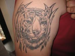 tatouage animaux homme