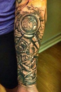 tatouage avant bras biker