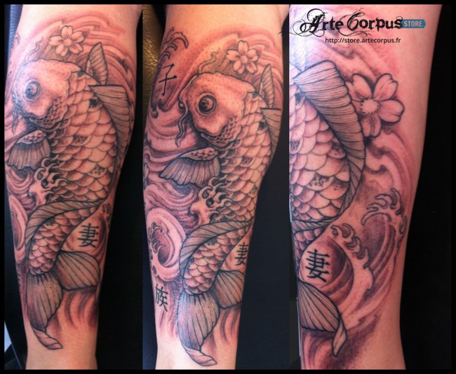 tatouage avant bras carpe koi