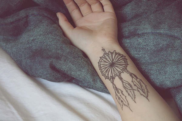 tatouage avant bras discret
