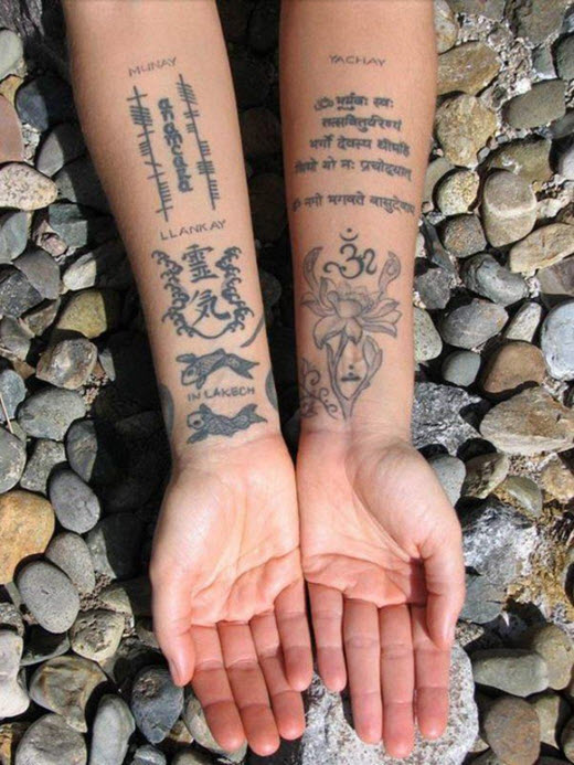tatouage avant bras indien