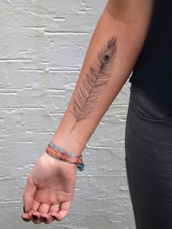 tatouage avant bras intérieur femme