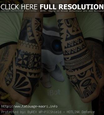 tatouage avant bras marquisien