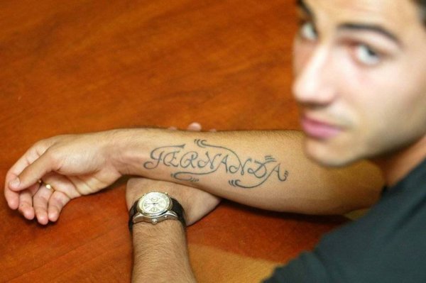 tatouage avant bras portugal