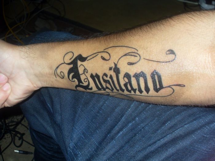tatouage avant bras portugal