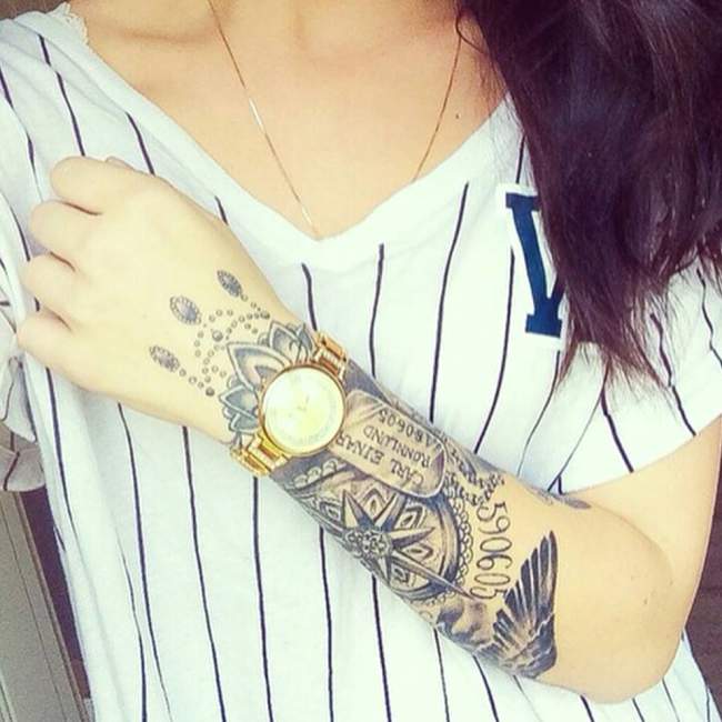 tatouage avant bras pour femme