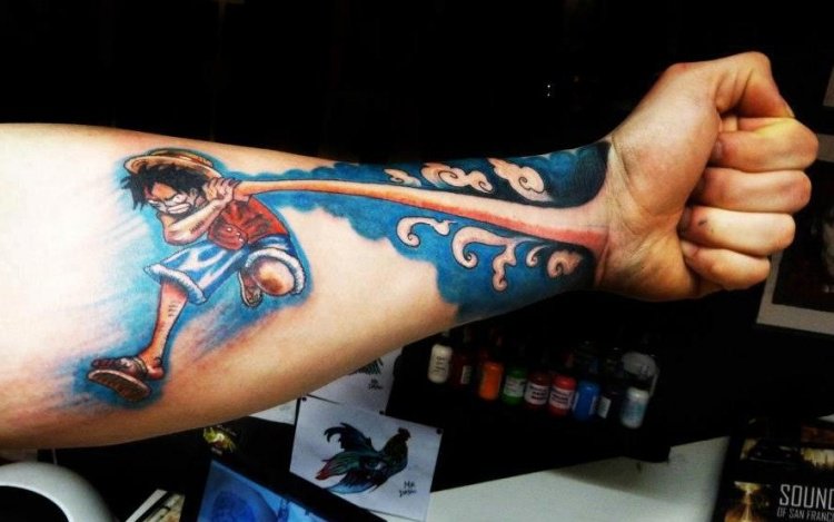 tatouage avant bras stylé