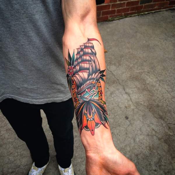 tatouage avant bras style japonais