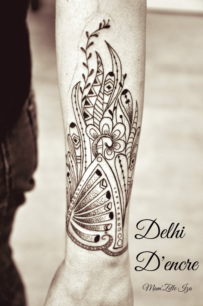 tatouage avant bras travail