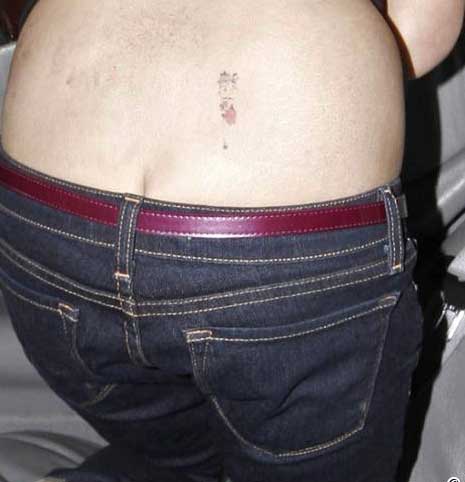 tatouage bas du dos coté droit