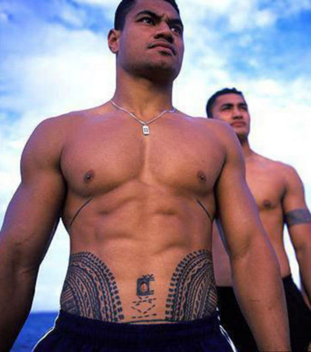 tatouage bas ventre homme