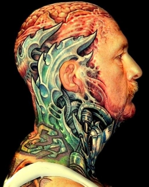 tatouage biomecanique cou