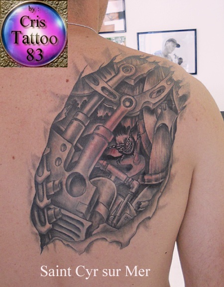 tatouage biomecanique moteur