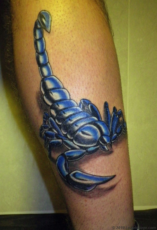 tatouage biomecanique scorpion