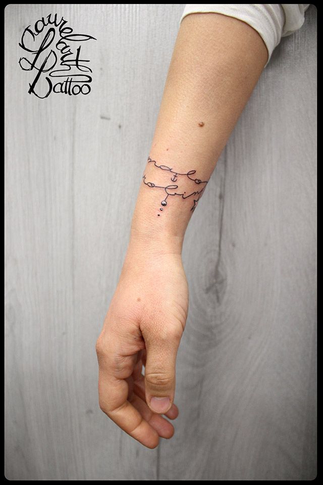 tatouage bracelet oiseau