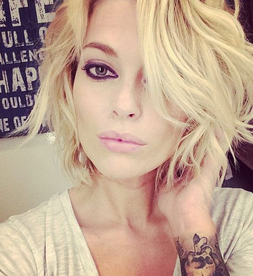 Tatouage bras caroline receveur