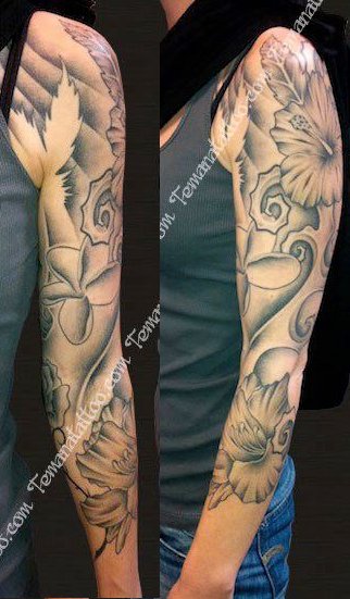 tatouage bras complet fleur