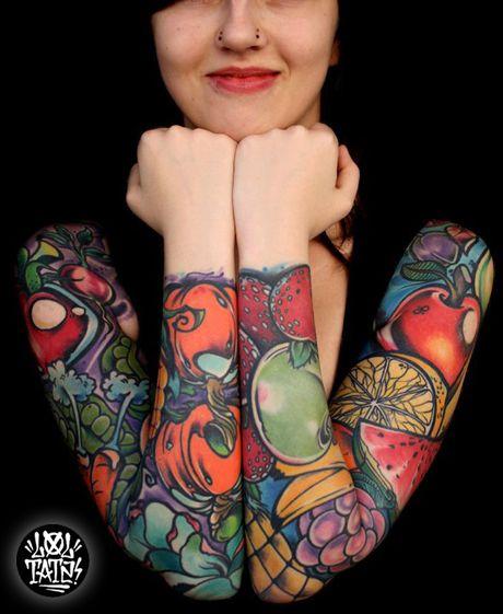 tatouage bras femme old school