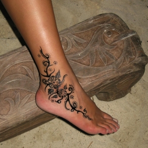 tatouage celtique cheville