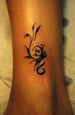 tatouage celtique cheville
