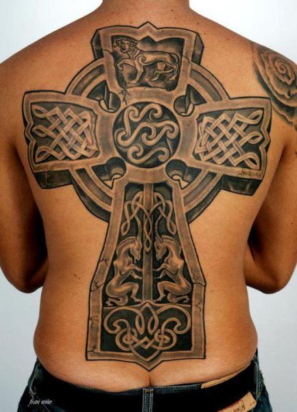tatouage celtique tribal