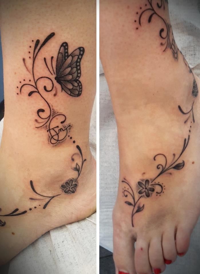 tatouage cheville papillon