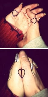 tatouage discret coeur