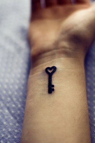 tatouage discret image