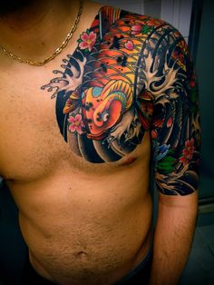 tatouage épaule pectoraux japonais