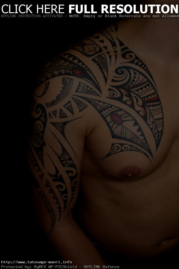tatouage épaules