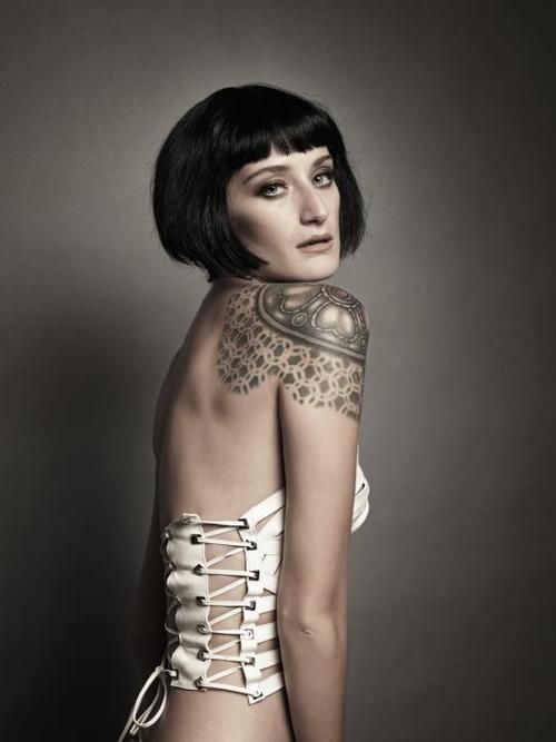 tatouage épaulette