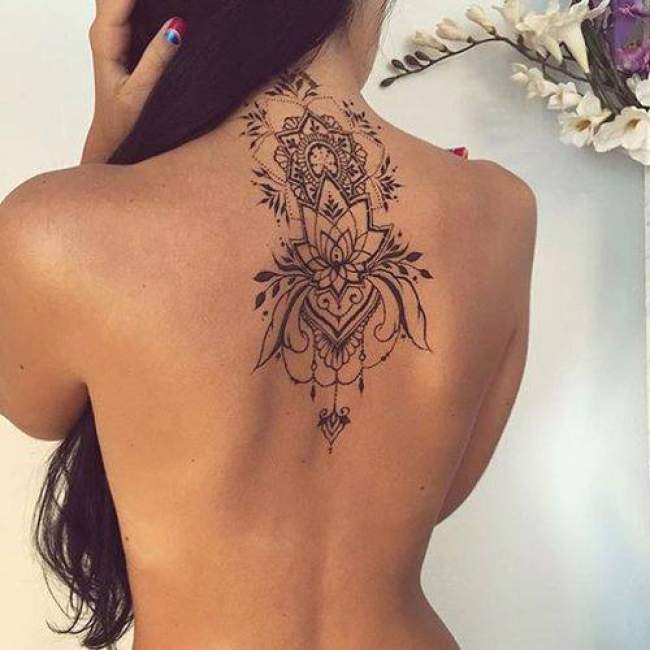 tatouage femme