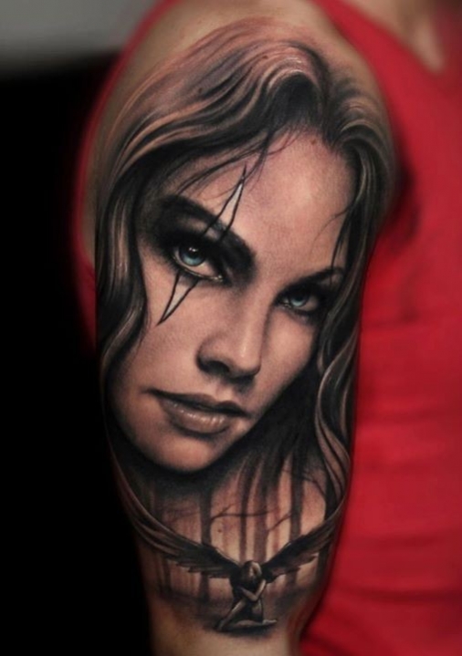 tatouage fille ange