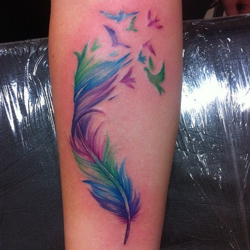 tatouage fleur colorée
