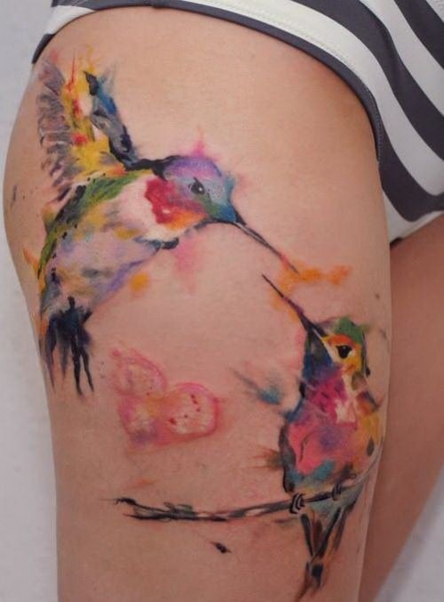 tatouage fleur et colibri