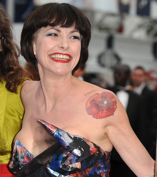 tatouage fleur lio