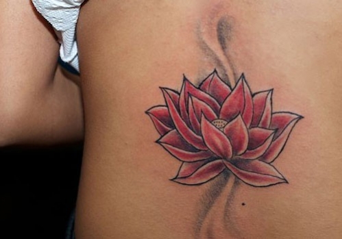 tatouage fleur lotus