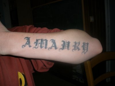 tatouage gothique prenom avant bras