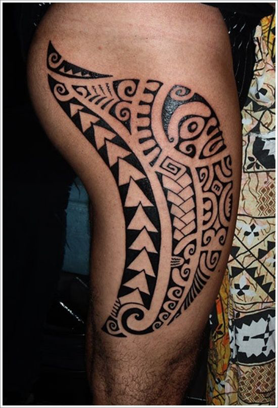 tatouage haut cuisse homme