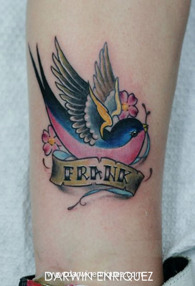 tatouage hirondelle old school