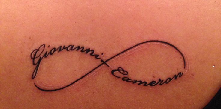 tatouage infini avec date